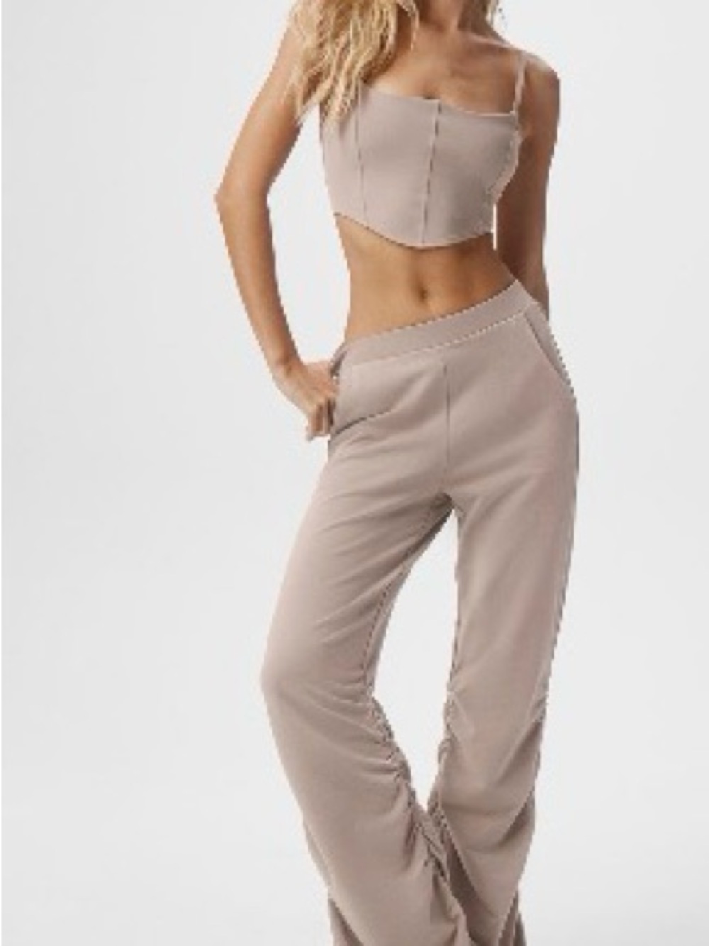 ALO Yoga Wide-Leg High-Rise Pants in Taupe